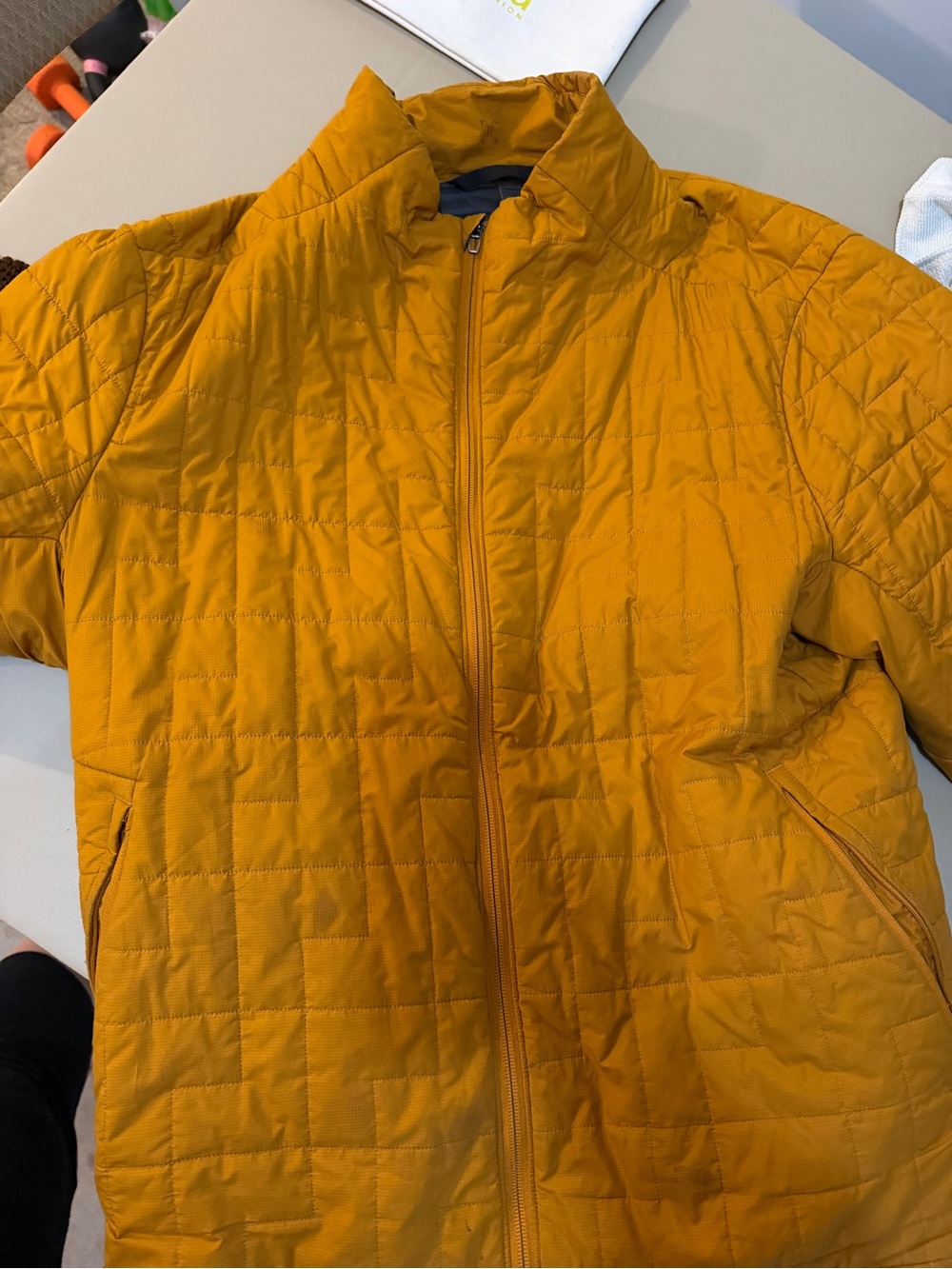 lululemon athletica Men's Quilted Jacket in Mustard